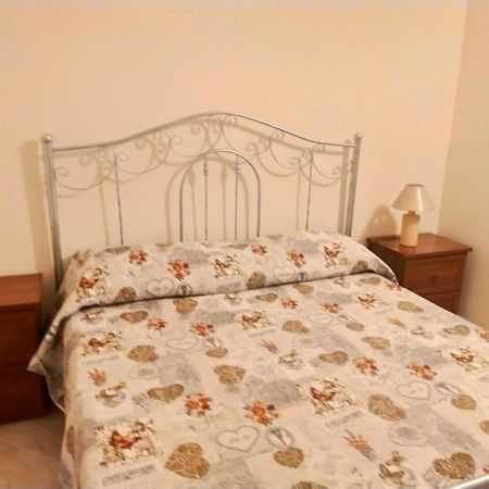 A Due Passi Dalla Cattedrale Apartment Palermo Ngoại thất bức ảnh