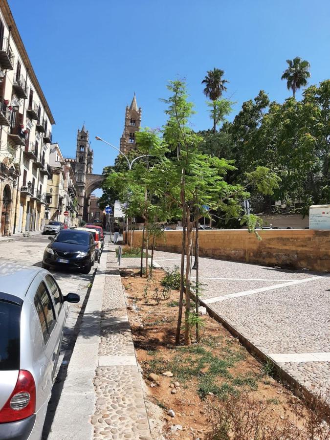 A Due Passi Dalla Cattedrale Apartment Palermo Ngoại thất bức ảnh